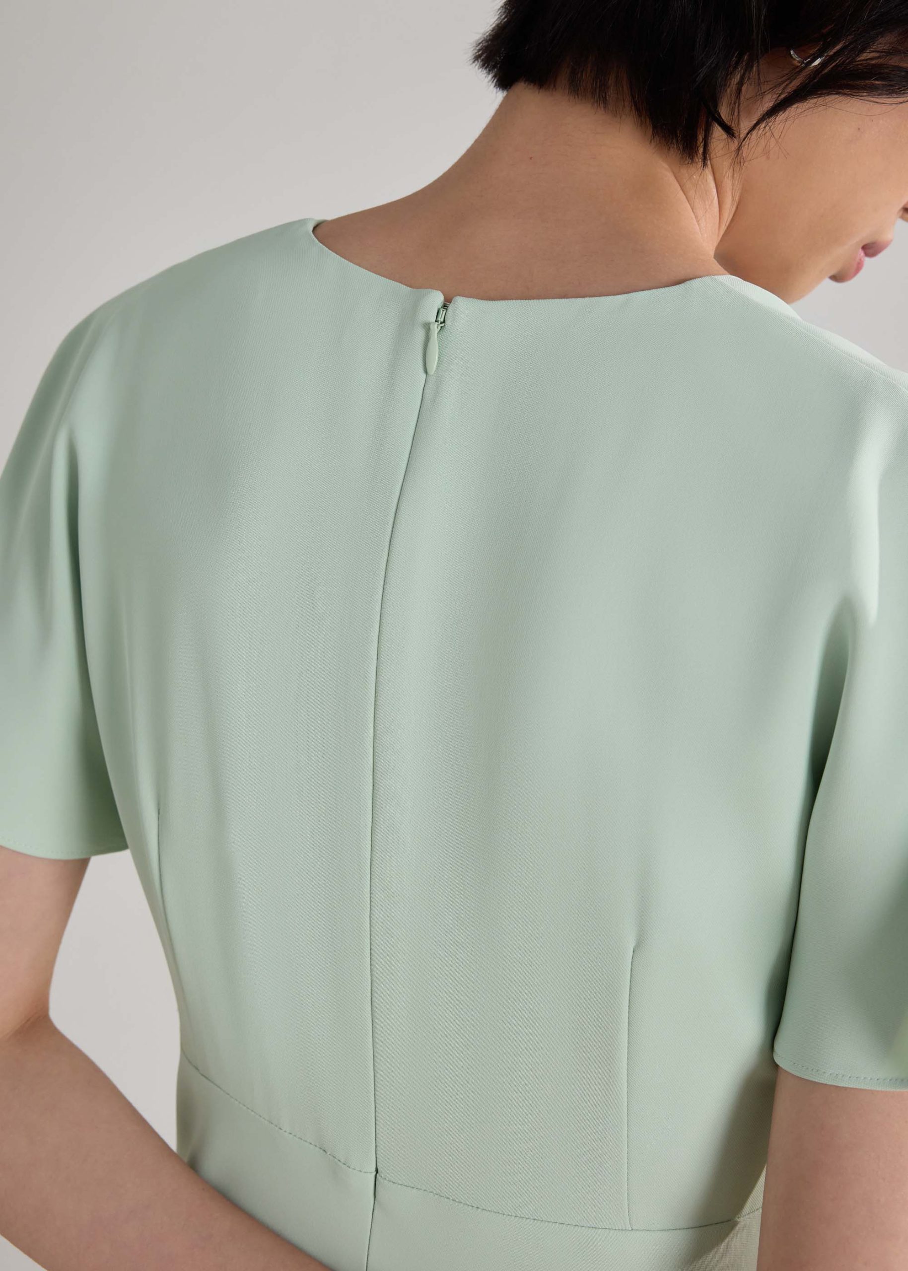 BraFree by LB Crepe Flutter Sleeves Dress - Image 5