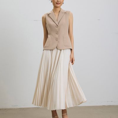 Aika Lightweight Tailored Button Down Vest Top