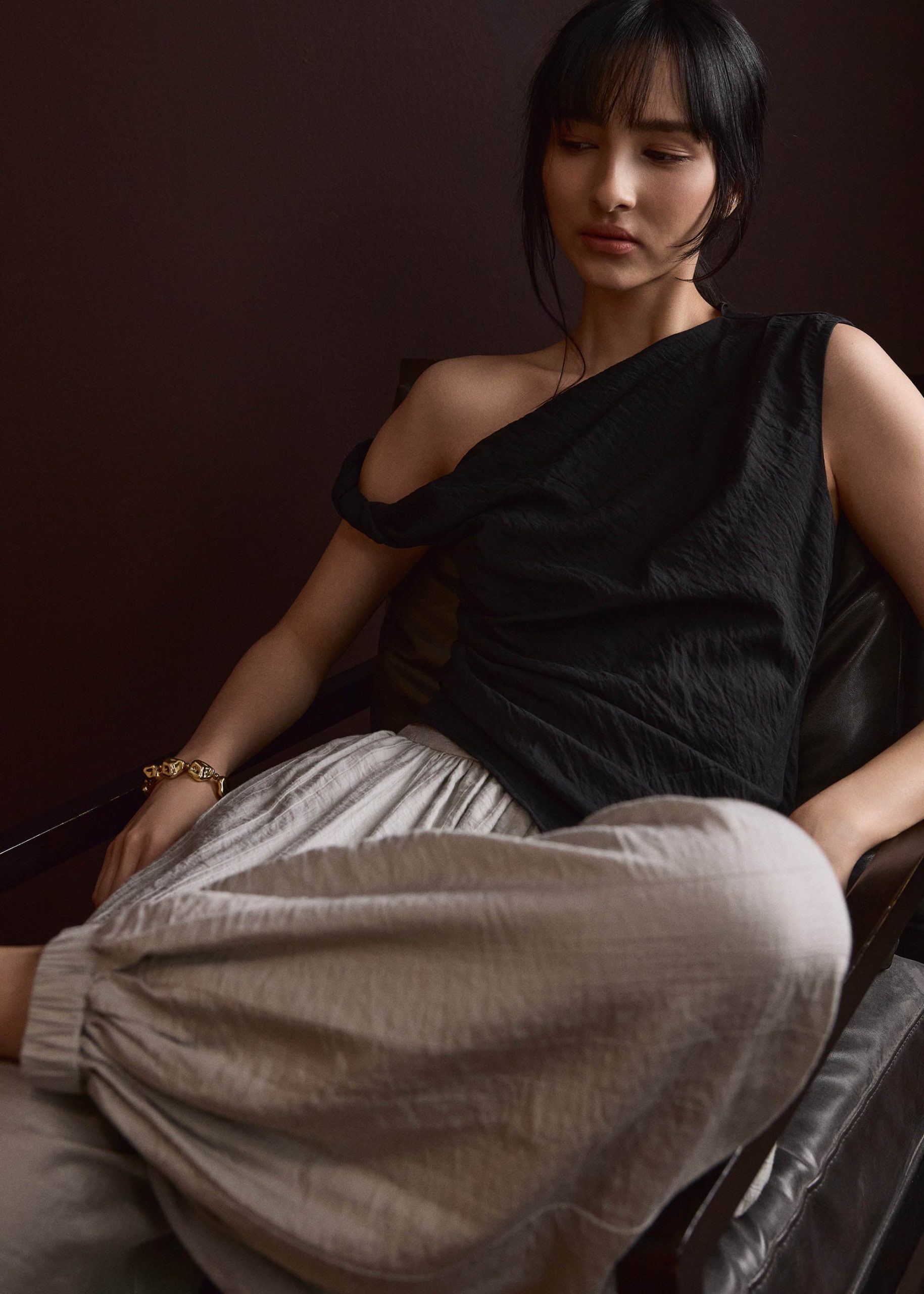 Shoulder Twist Asymmetric Top - Image 2