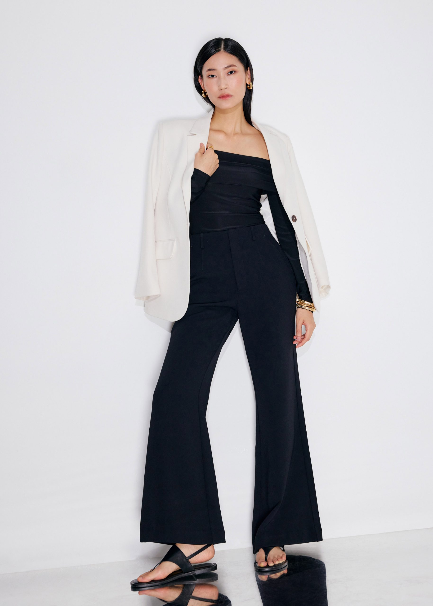 Leggy??Pvara Crepe Kick Flare Pants - Image 4