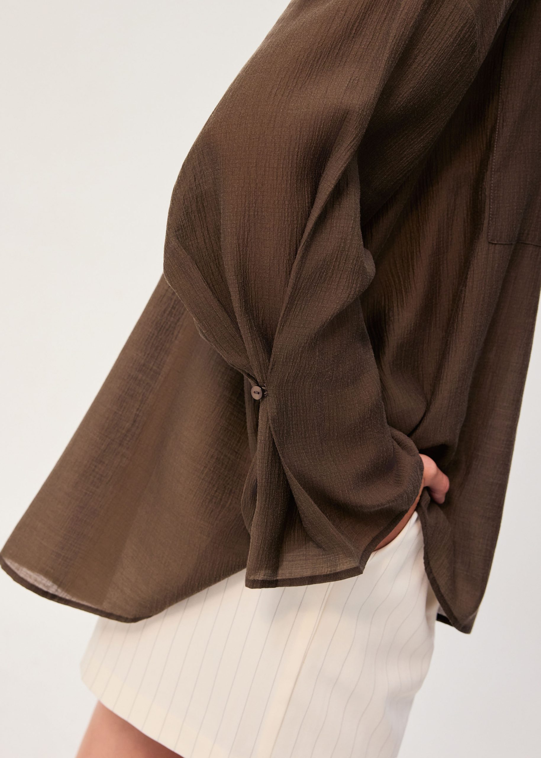 Oversized Sheer Lyocell Collared Poet Sleeve Blouse - Image 18