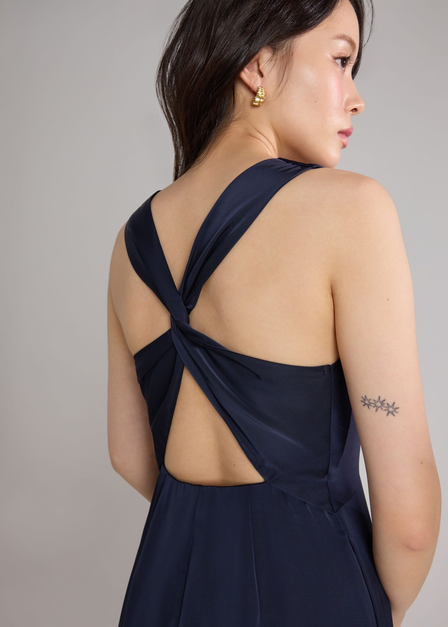 BraFree by LB Satin Cowl Neck Jumpsuit - Image 20