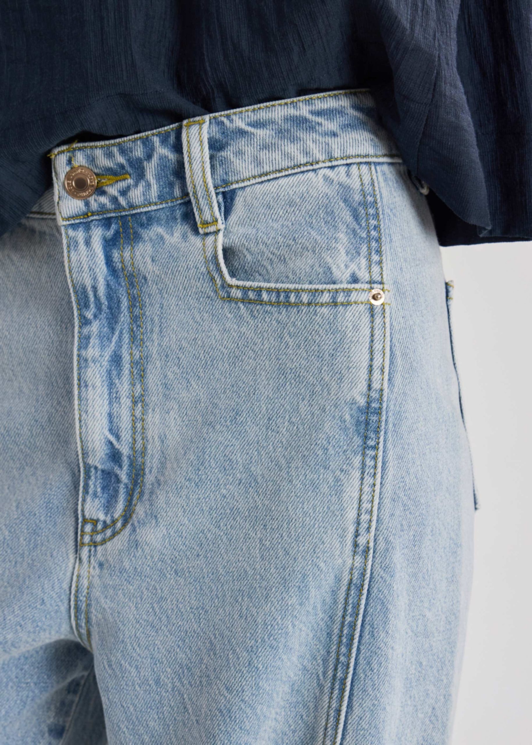 Parker Straight Leg Jeans - Image 12