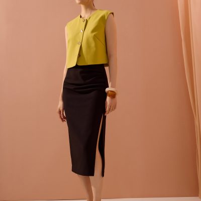 Mei Elastic High Slit Column Midi Skirt
