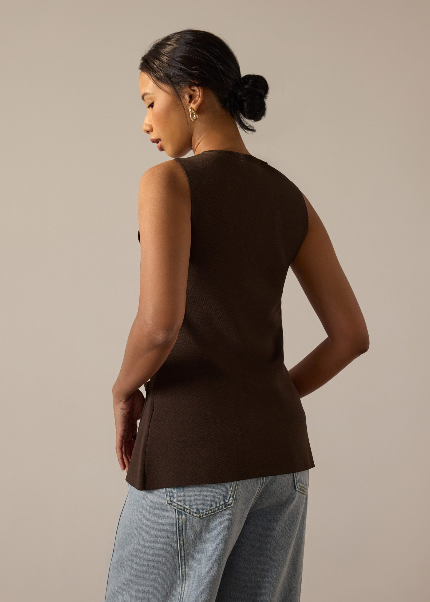 Ayami Knit Fitted Vest - Image 21